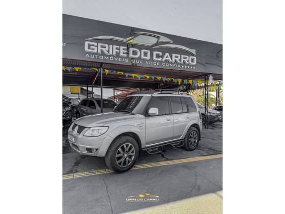 MITSUBISHI PAJERO TR4 2.0 4X4 16V 140CV FLEX 4P AUTOMÁTICO MITSUBISHI PAJERO TR4 2.0 4X4 16V 140CV FLEX 4P AUTOMÁTICO